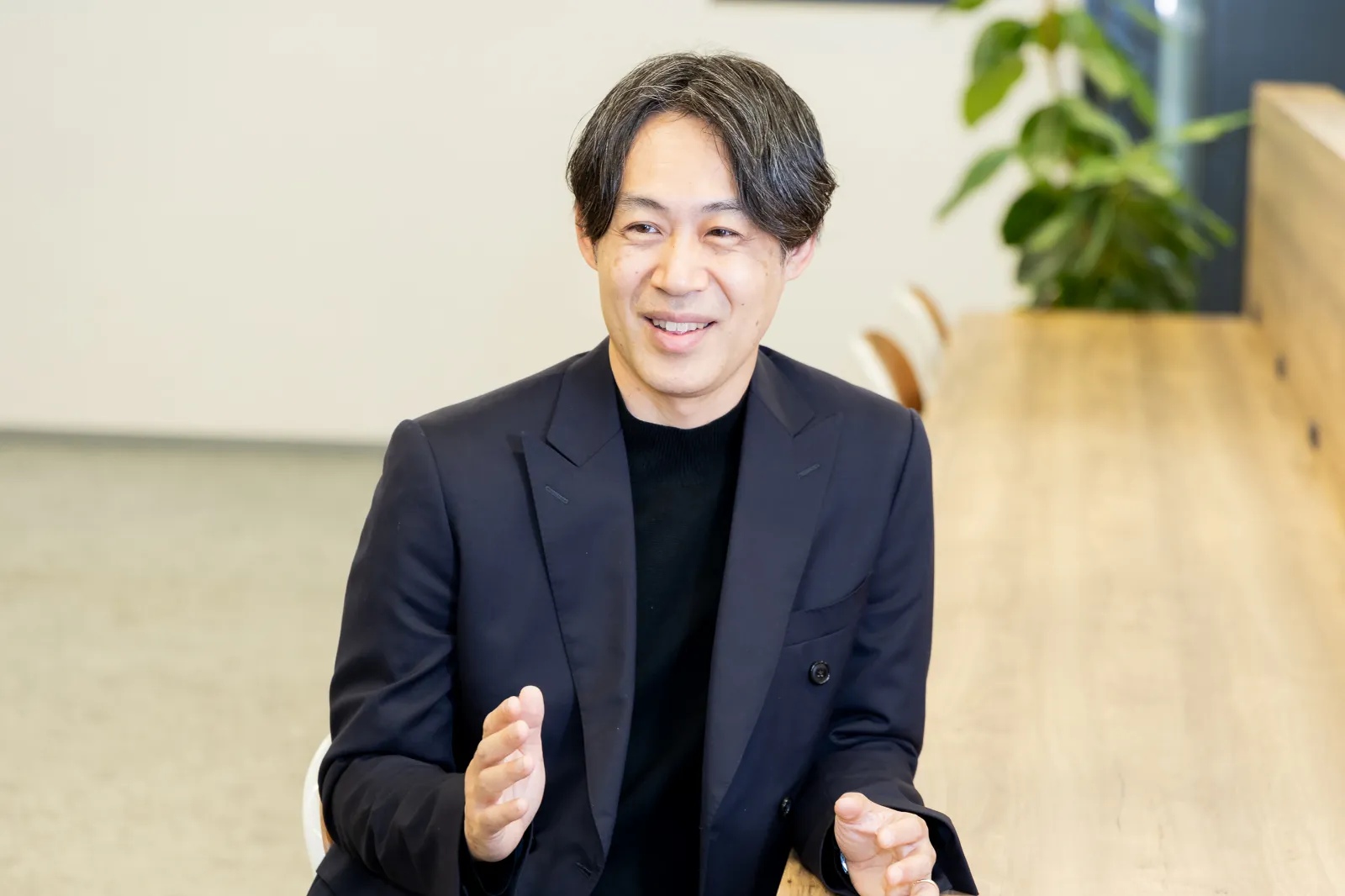 株式会社DINOS CORPORATION 商品戦略部 部長 黒河内 新哉 氏